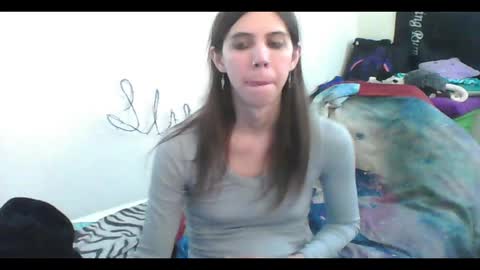 Luna online show from 10-27-25, 06:06