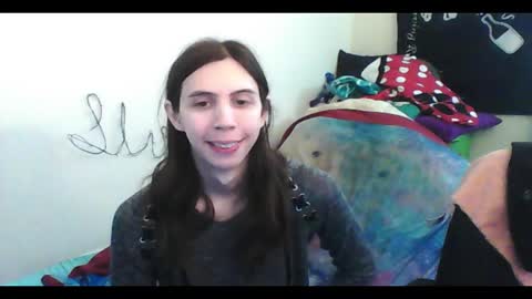 Luna online show from 02-19-26, 09:33