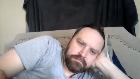 Snapshot of totalpackage2089 chatting on 02-15-25, 03:39 Big Daddy Balls online show from 02-15-25, 03:39