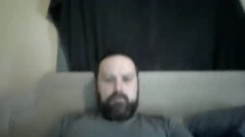 Snapshot of totalpackage2089 chatting on 02-26-25, 04:35 Big Daddy Balls online show from 02-26-25, 04:35