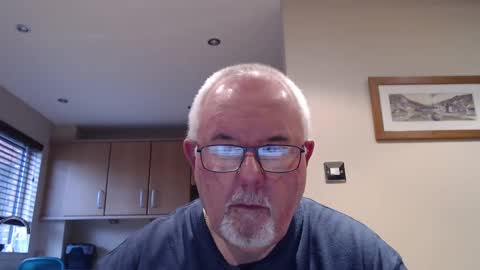 Snapshot of touchwood25 chatting on 01-06-25, 09:52 TOUCHWOOD25 online show from 01-06-25, 09:52