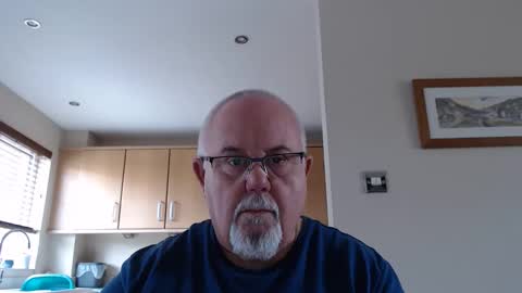 Snapshot of touchwood25 chatting on 04-11-26, 11:14 TOUCHWOOD25 online show from 04-11-26, 11:14