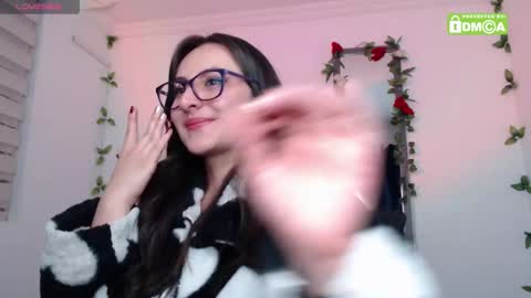 Snapshot of tough_love__ chatting on 09-29-25, 10:14 Miss Camille online show from 09-29-25, 10:14