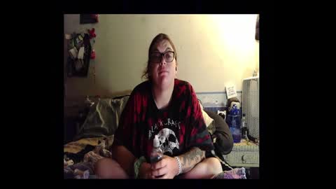 Snapshot of toxiclove1311 chatting on 09-29-25, 12:05 Toxiclove1311 online show from 09-29-25, 12:05