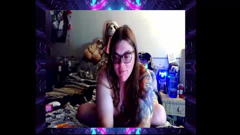 Snapshot of toxiclove1311 chatting on 10-02-25, 01:45 Toxiclove1311 online show from 10-02-25, 01:45