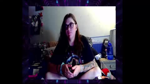 Snapshot of toxiclove1311 chatting on 10-06-25, 01:14 Toxiclove1311 online show from 10-06-25, 01:14