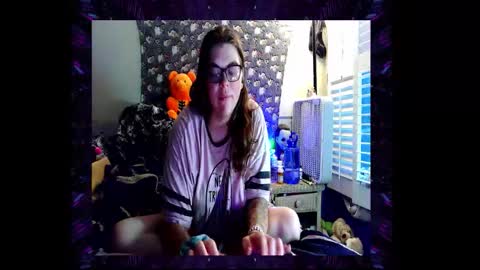 Snapshot of toxiclove1311 chatting on 10-27-25, 10:03 Toxiclove1311 online show from 10-27-25, 10:03