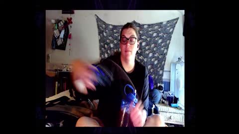 Toxiclove1311 online show from 11-30-25, 05:06