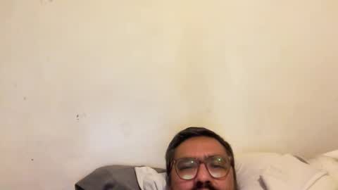 Snapshot of toymex chatting on 11-28-25, 02:14 toymex online show from 11-28-25, 02:14