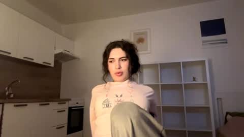Alex3 online show from 07-18-26, 06:23