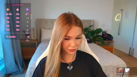 Snapshot of tracy_tay1or chatting on 05-07-26, 07:08 Tracy GMT2 Mon 3 AM - 4 PM Tue 3 AM - 4 PM Wed 3 AM - 4 PM Thur 3 AM - 4 PM Fri 3 AM - 4 PM online show from 05-07-26, 07:08