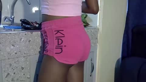 Flavia online show from 01-08-26, 12:18