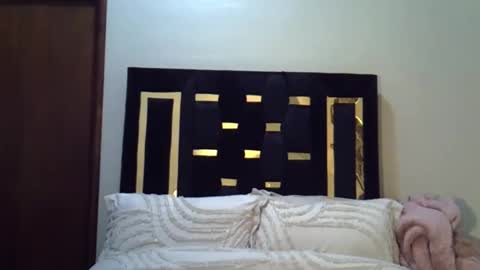 Flavia online show from 02-13-26, 09:16