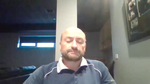 Snapshot of tradiedan2023 chatting on 01-21-25, 12:04 tradiedan2023 online show from 01-21-25, 12:04