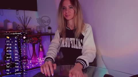 Snapshot of trafka_murafka chatting on 12-17-24, 10:43 Hey my name is Kiri Kiri online show from 12-17-24, 10:43