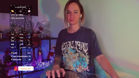 Snapshot of trafka_murafka chatting on 01-17-25, 11:51 Hey my name is Kiri Kiri online show from 01-17-25, 11:51