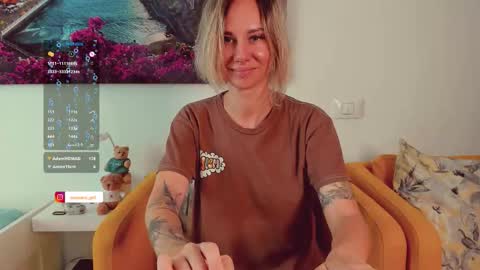 Snapshot of trafka_murafka chatting on 09-13-25, 02:28 Hey my name is Kiri Kiri online show from 09-13-25, 02:28