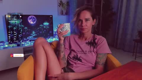 Snapshot of trafka_murafka chatting on 10-23-25, 09:35 Hey my name is Kiri Kiri online show from 10-23-25, 09:35