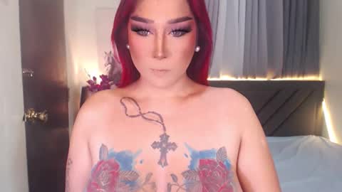 Snapshot of trandomsts chatting on 11-17-25, 02:56 DOM irish online show from 11-17-25, 02:56