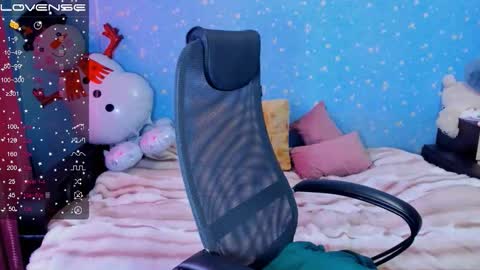 Kate online show from 12-19-25, 08:54