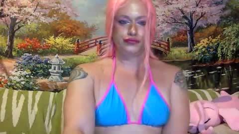 Snapshot of trannymilfcumslut chatting on 03-05-25, 06:33 TrannyCumSlut online show from 03-05-25, 06:33