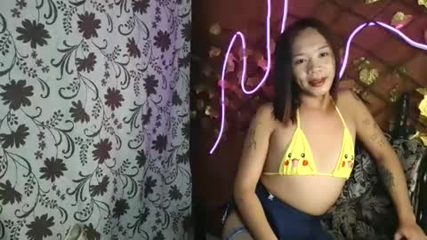Snapshot of transandrea18 chatting on 05-04-26, 01:56 transandrea18 online show from 05-04-26, 01:56