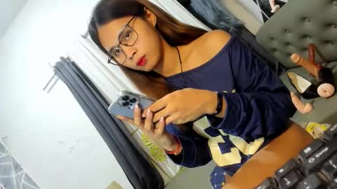 GEN LUXS online show from 06-08-26, 02:28