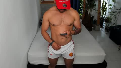 Snapshot of travis_bakerr chatting on 02-07-25, 01:22 travis bakerr online show from 02-07-25, 01:22