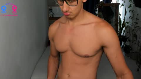 Snapshot of travis_bakerr chatting on 02-25-25, 07:47 travis bakerr online show from 02-25-25, 07:47