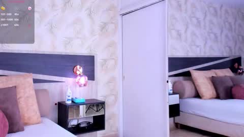 Travis online show from 10-30-25, 01:18