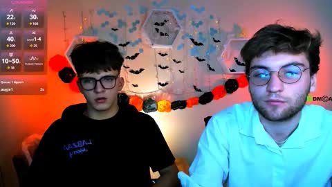 Travis online show from 10-25-25, 07:19