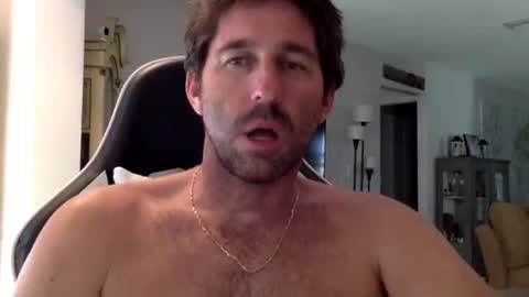 TravisKenn online show from 09-11-25, 06:52