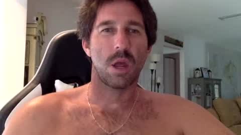 TravisKenn online show from 09-15-25, 06:52