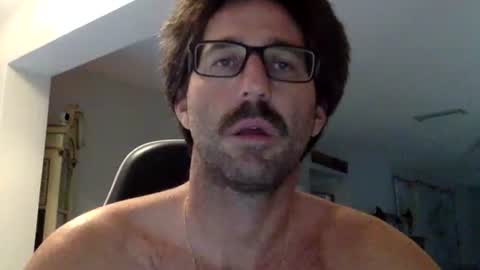 TravisKenn online show from 09-30-25, 11:37