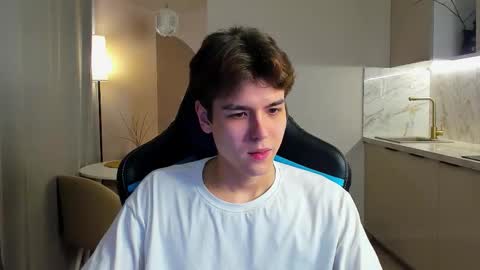 travisrivas online show from 09-10-25, 06:30