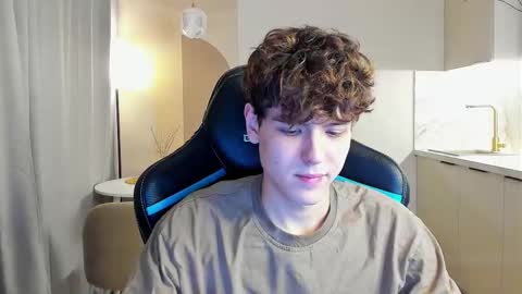 travisrivas online show from 10-03-25, 02:08