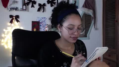 Emily online show from 12-04-24, 05:00