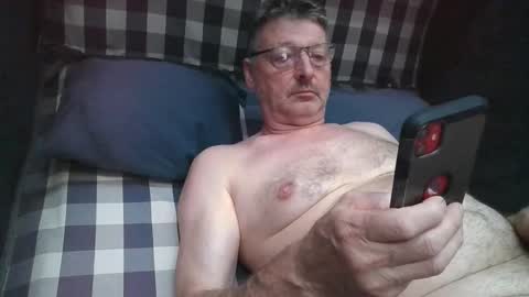 Snapshot of trebgeis1 chatting on 09-08-25, 03:55 trebgeis1 online show from 09-08-25, 03:55