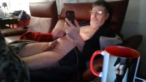 trebgeis1 online show from 03-21-26, 04:39