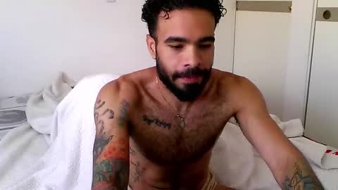 Hunter man online show from 02-26-25, 06:43