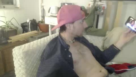 TreeHugger queer online show from 12-18-25, 03:34