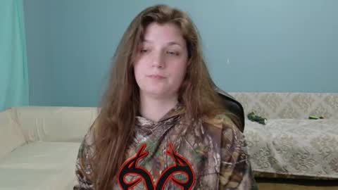 Snapshot of treejeanne chatting on 05-05-26, 03:09 TreeJeanne online show from 05-05-26, 03:09