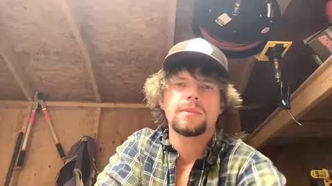 treeman817 online show from 08-01-26, 03:17