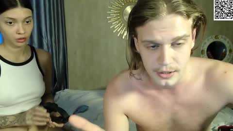 Snapshot of treezyny chatting on 02-06-25, 07:24 Sarah And Jon online show from 02-06-25, 07:24