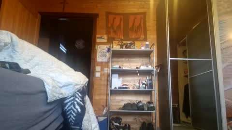 Snapshot of trekkertje12345 chatting on 06-04-26, 06:19 trekkertje12345 online show from 06-04-26, 06:19