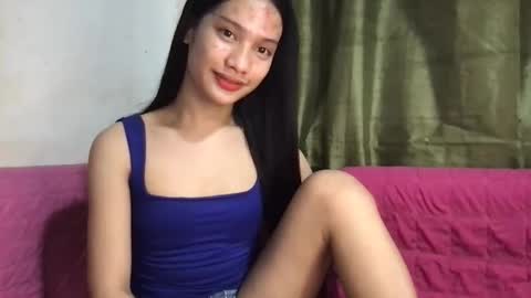 Snapshot of tremendousstephanie chatting on 11-10-25, 08:46 STEPHANiE online show from 11-10-25, 08:46