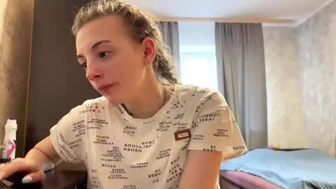 Tina online show from 04-27-26, 07:28