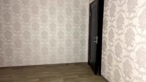 Snapshot of tressielestronge chatting on 03-27-26, 05:34 Bella online show from 03-27-26, 05:34