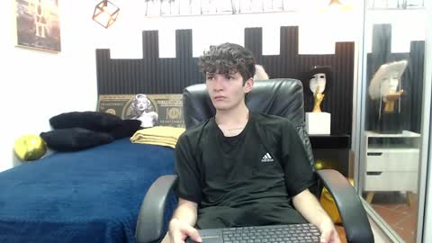 trevor_mob online show from 06-01-26, 01:46