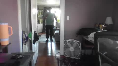 Snapshot of trevorly08 chatting on 02-16-26, 02:57 trevorly08 online show from 02-16-26, 02:57